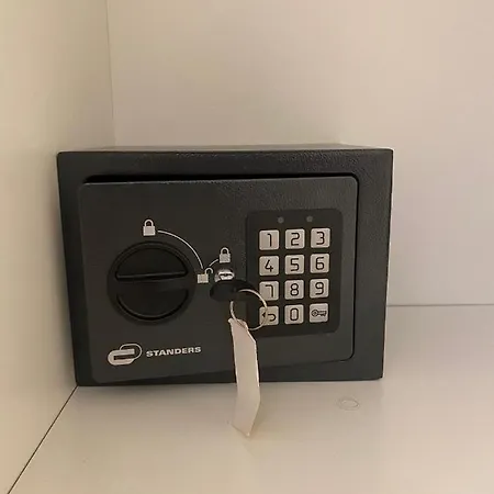 Paura 招待所